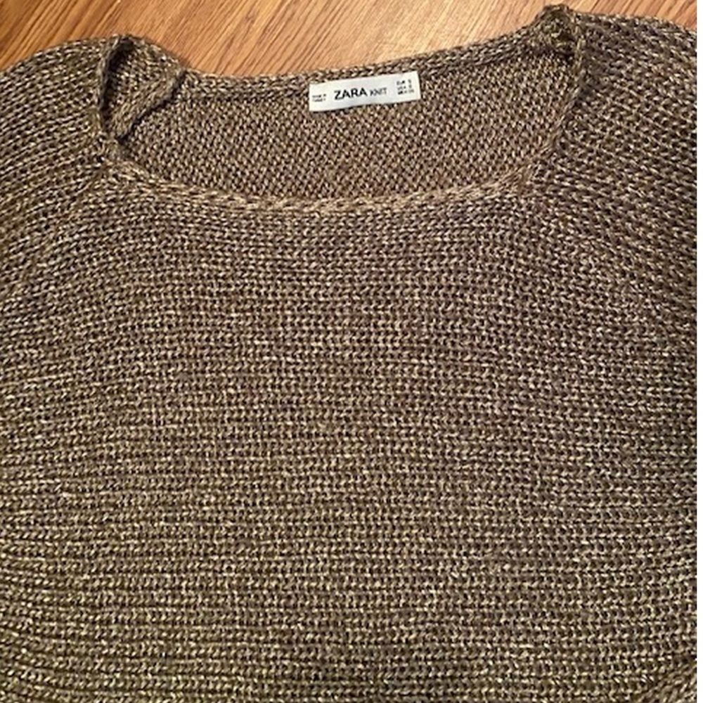 Zara Knit Gold Asymmetrical Sweater sz S - Picture 2 of 6
